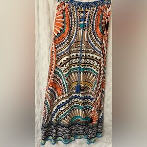 Fun and funky maxi skirt from Flying Tomato. Size small.